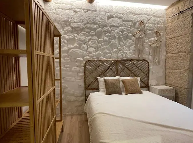 A Marias Vintage Apartment *